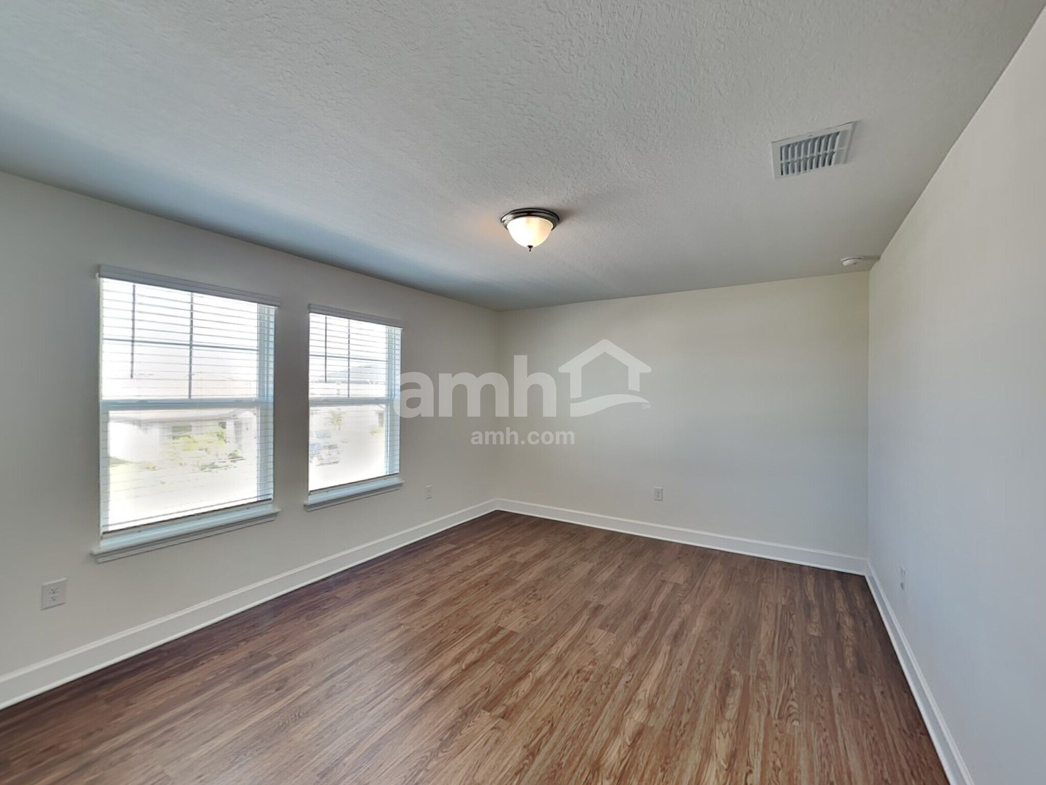 Building Photo - 4423 Reisswood Loop