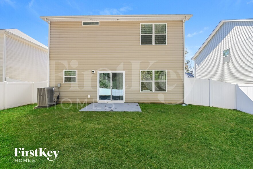 Building Photo - 9515 Hamel St
