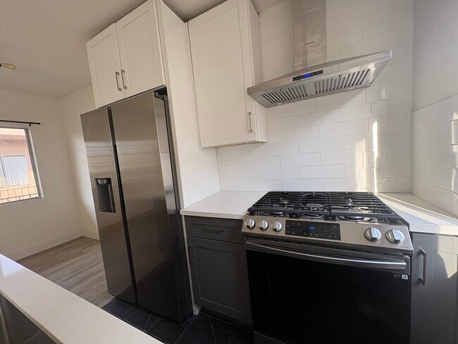 Building Photo - HOBART BLVD INC