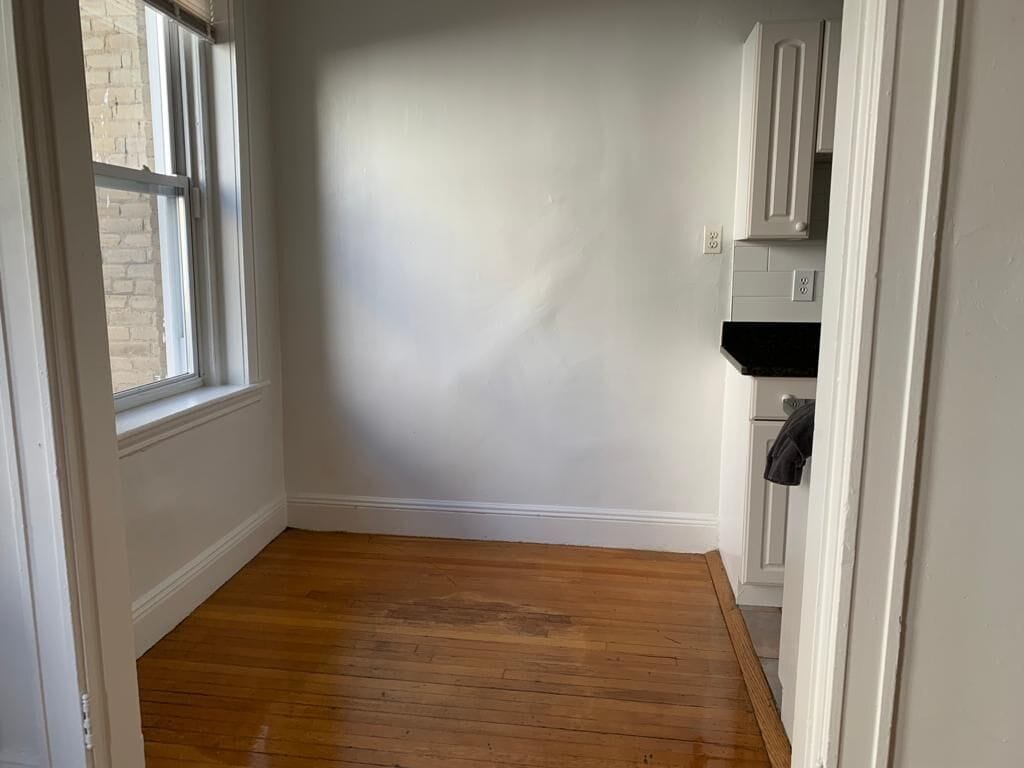 Building Photo - 1084 Boylston St