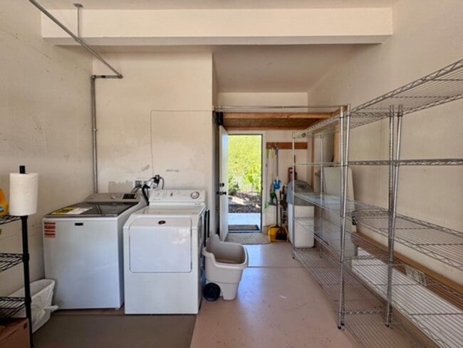 Building Photo - For Lease – Fully Renovated & Furnished Ne...