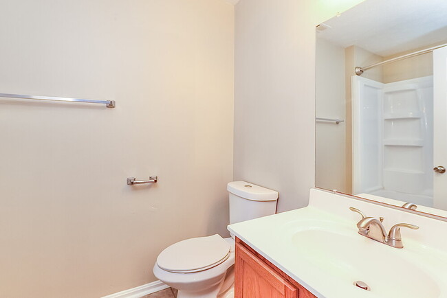 Building Photo - 11109 Meadow Chase Ct
