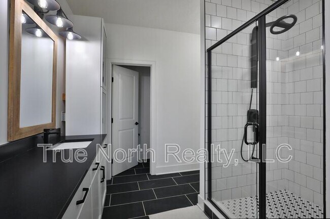 Building Photo - 2246 Koester Trce