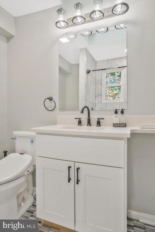 Building Photo - 509 Denham Rd