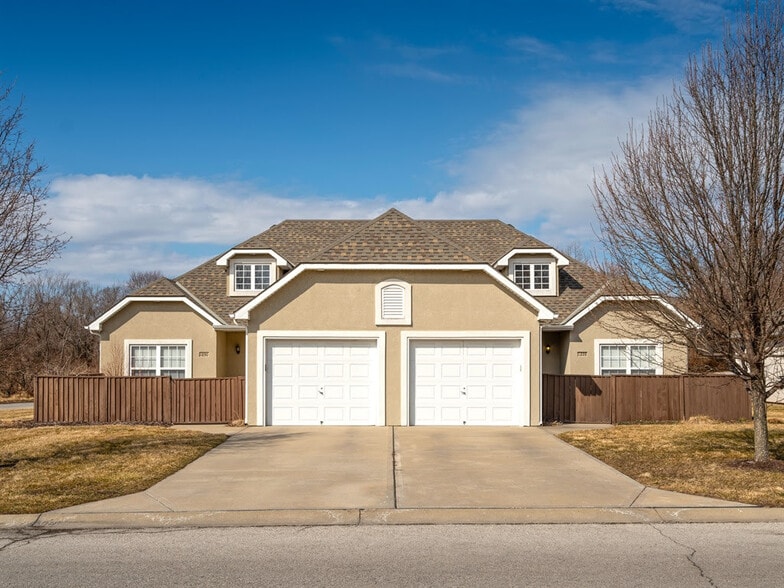 Primary Photo - Peregrine Valley Duplexes