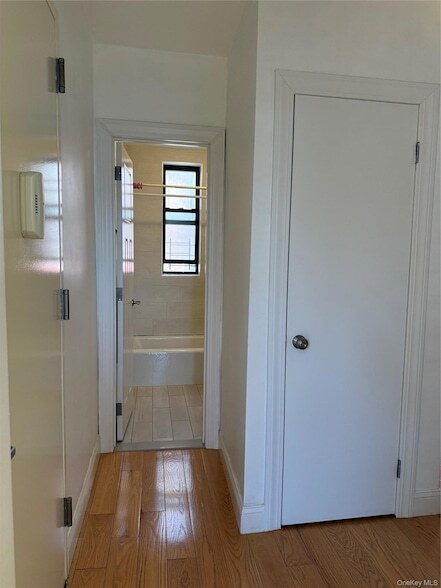 Building Photo - 132-30 Sanford Ave