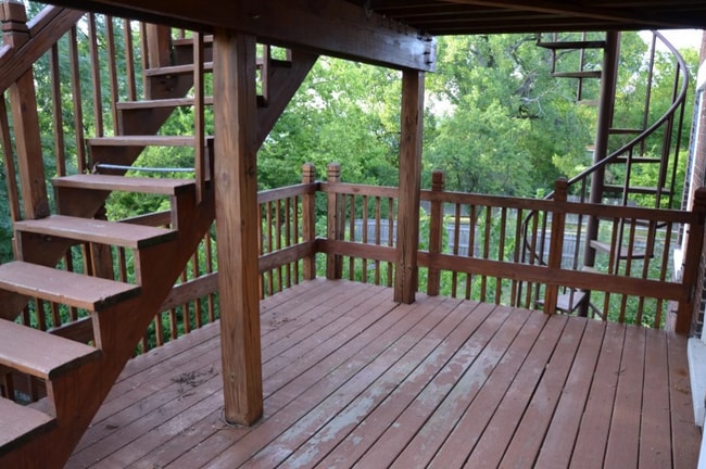 Building Photo - 2411 Fairview Ave