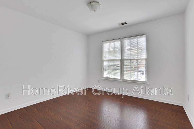 Building Photo - 5425 Huntington Mist Dr