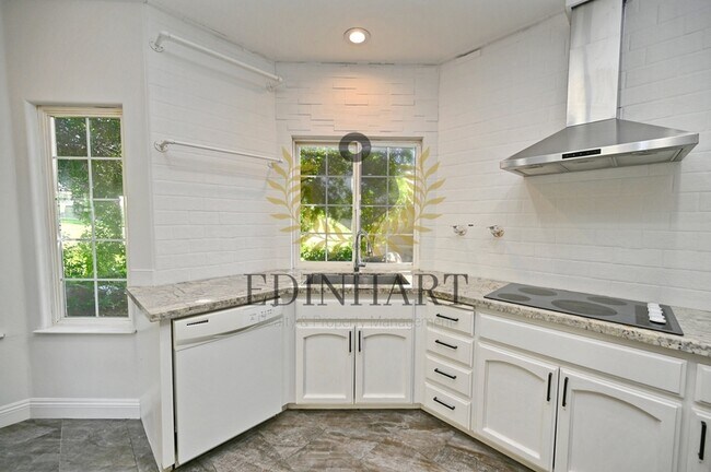 Building Photo - 21678 Eastmere Ln