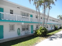 Building Photo - Harbour Hall