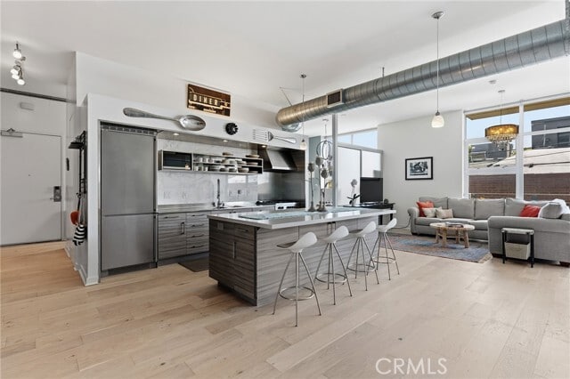 Building Photo - 4080 Glencoe Ave