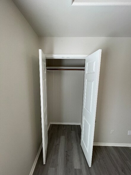 Building Photo - 2513 Chuparosa Ct