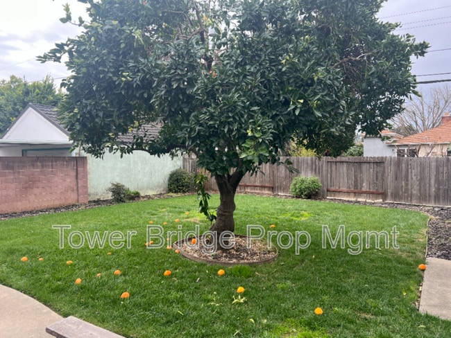 Building Photo - 5724 Callister Ave