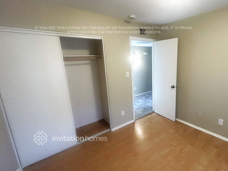 Building Photo - 17449 N 8th Ave