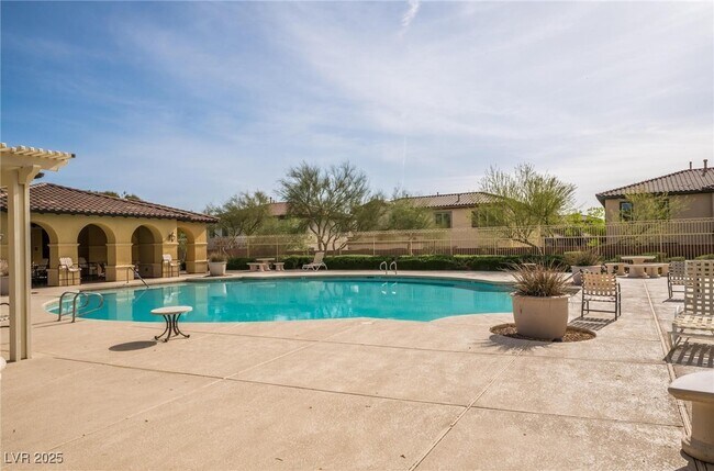 Building Photo - 7744 White Ginger Ave