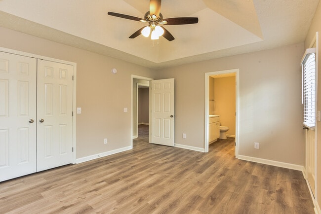 Building Photo - 5115 Mountain Breeze Ct