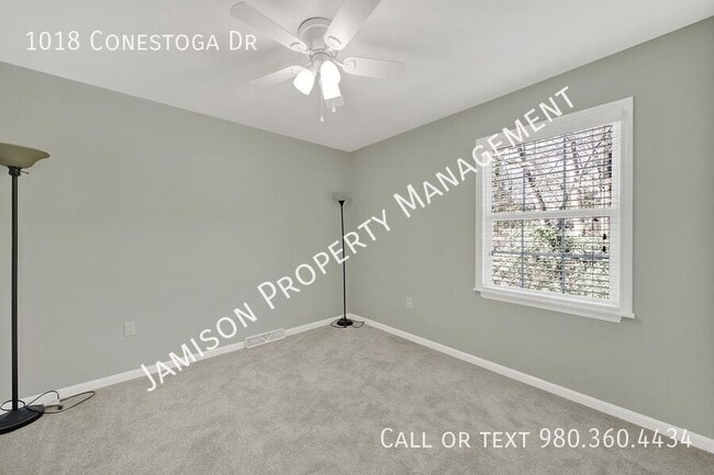 Building Photo - 1018 Conestoga Dr