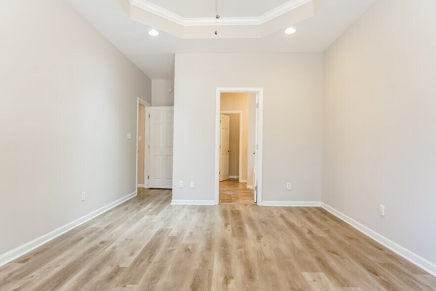 Building Photo - 392 Old Cahaba Trail