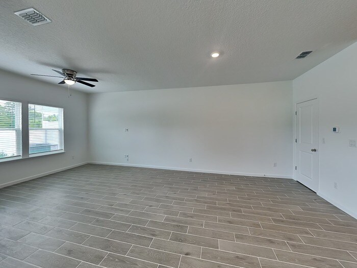 Building Photo - 2137 Windward Cay Ln