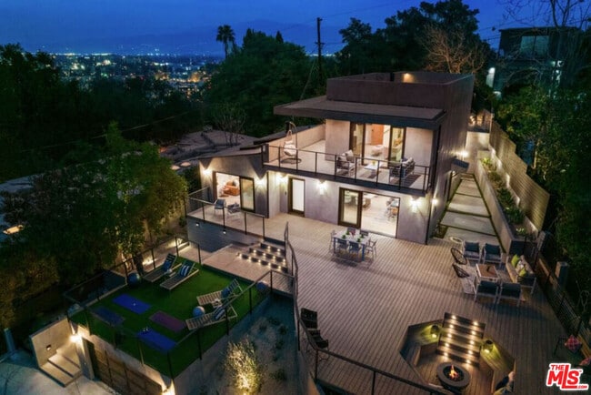 Building Photo - 3936 Farley Ct