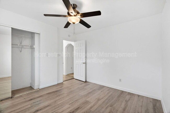 Building Photo - 3966 Kleinschmidt Rd