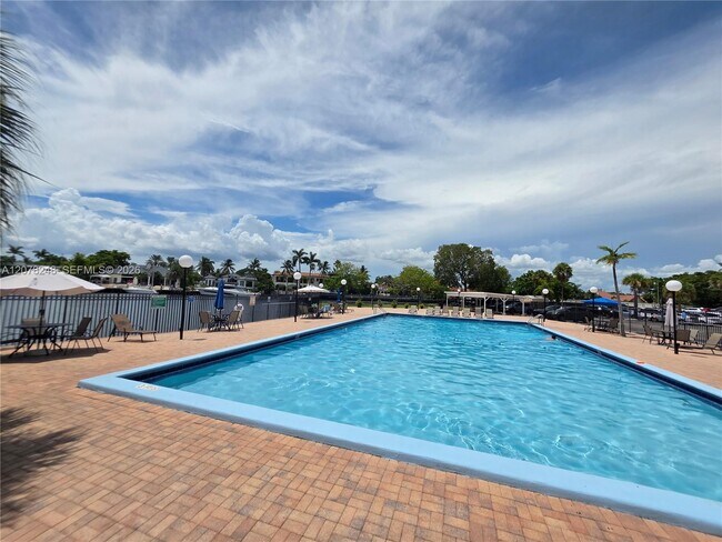 Building Photo - 701 Three Islands Boulevard