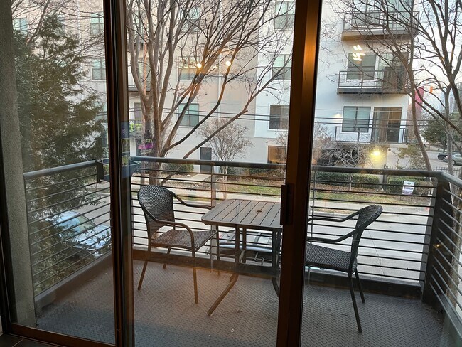 Building Photo - 4605 Cedar Springs Rd