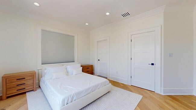 Building Photo - 31 Seaside Ct