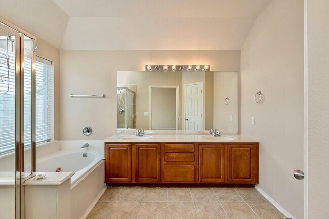 Building Photo - 30306 Castle Forest Dr