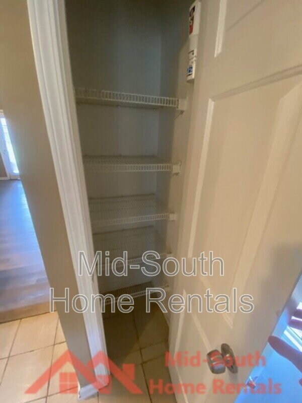 Building Photo - 4417 Willow Springs Cove