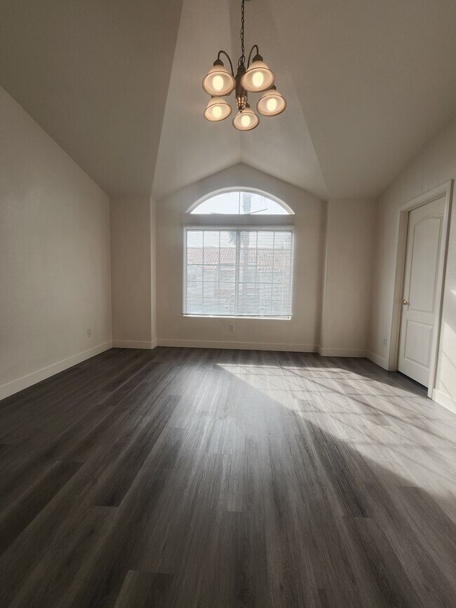 Building Photo - 5264 Island Chain Rd