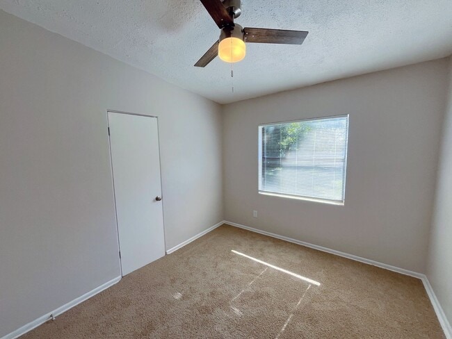 Building Photo - 3008 Herold Dr