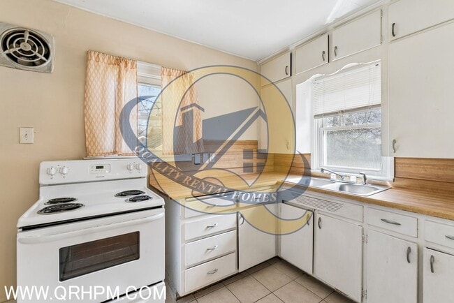 Building Photo - Available Now!