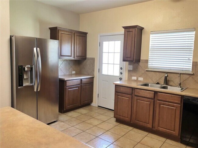 Building Photo - 300 Golden Eagle