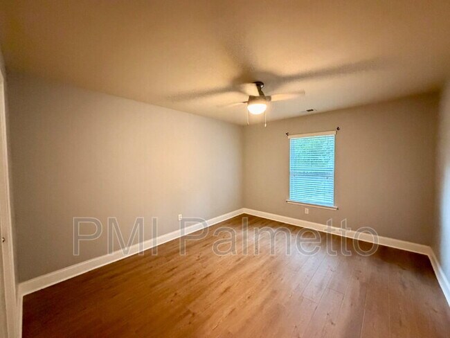 Building Photo - 700 Soldier Gray Ln