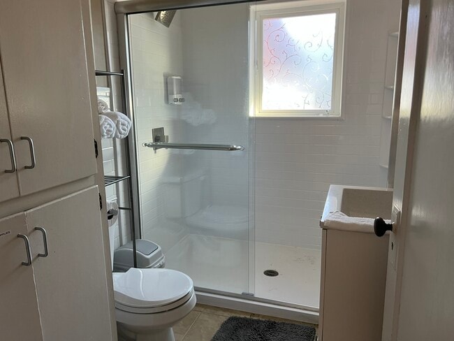 Building Photo - 13603 Goodrich Dr NW