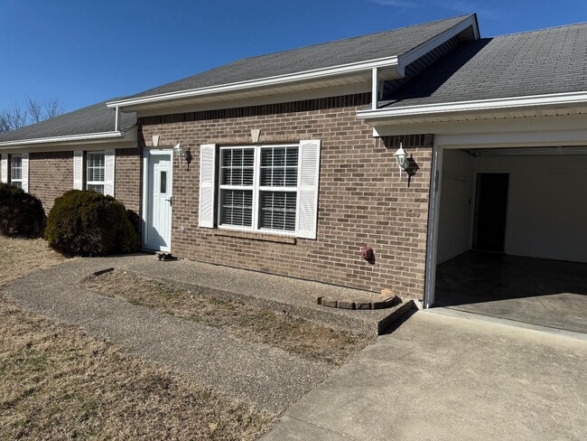 Building Photo - 403 Parker Pl
