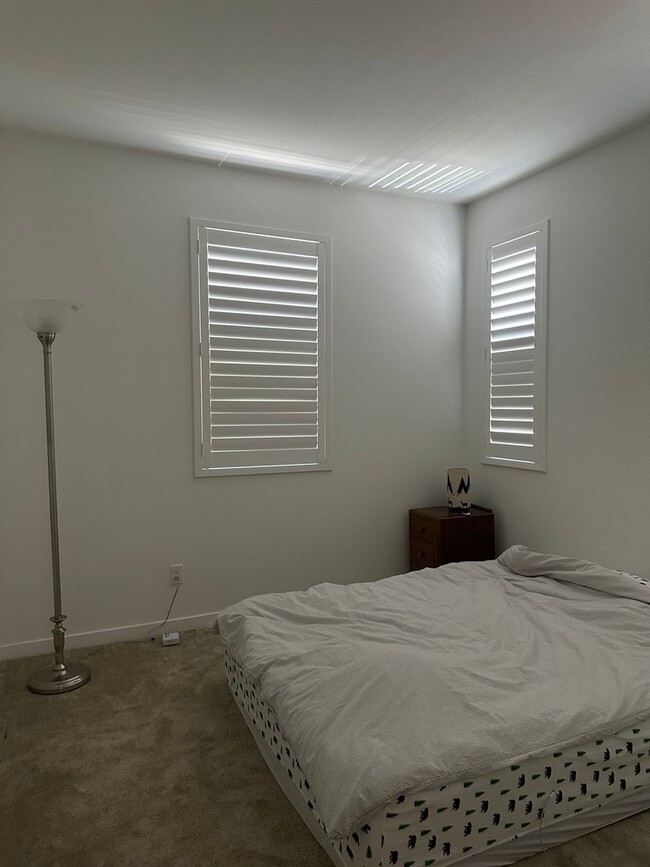Building Photo - Townhome Perfection!