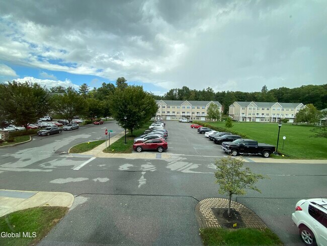 Building Photo - 74 Weibel Ave