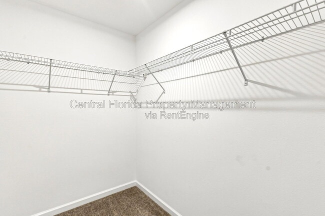 Building Photo - 865 Spring Palms Lp