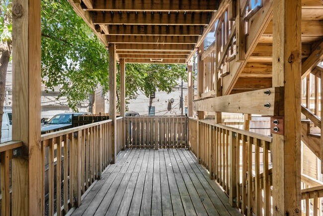 Building Photo - 3511 N Seminary Ave