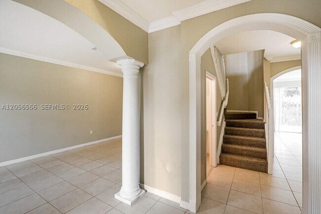 Building Photo - 13758 SW 116th Ln