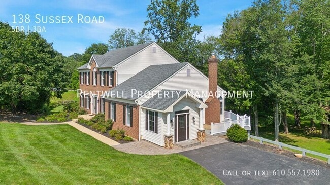 Building Photo - 138 Sussex Rd