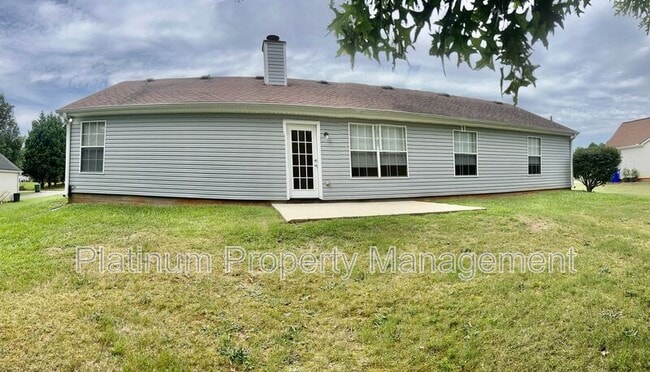 Building Photo - 1022 Windsor Dr