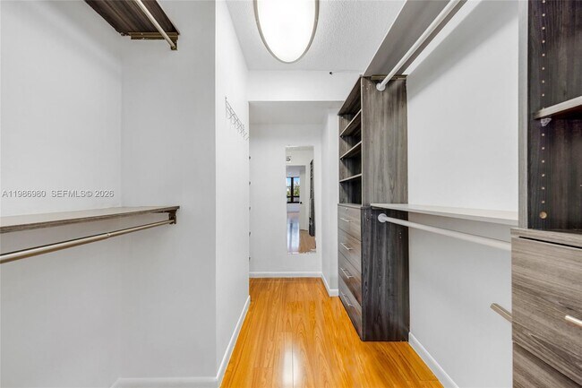 Building Photo - 600 Three Islands Boulevard