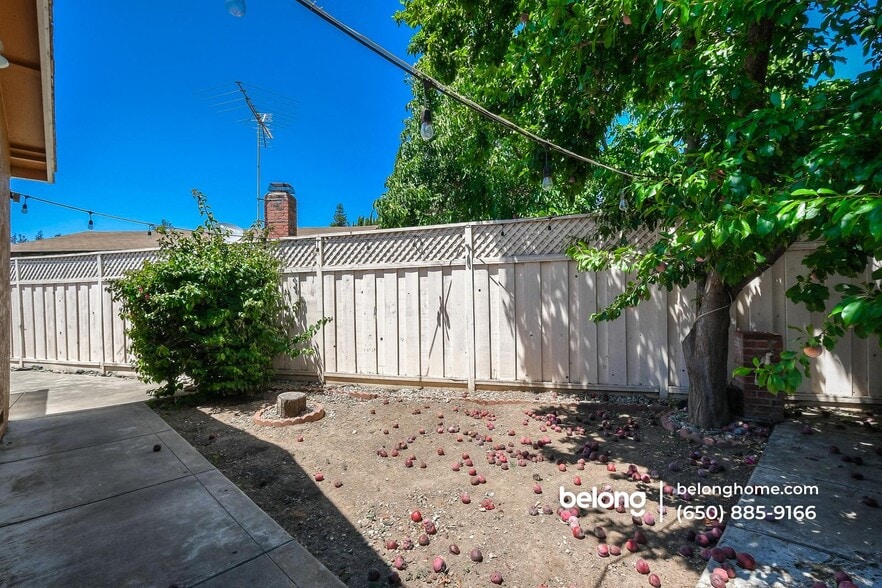 Building Photo - 4754 Bret Harte Ct