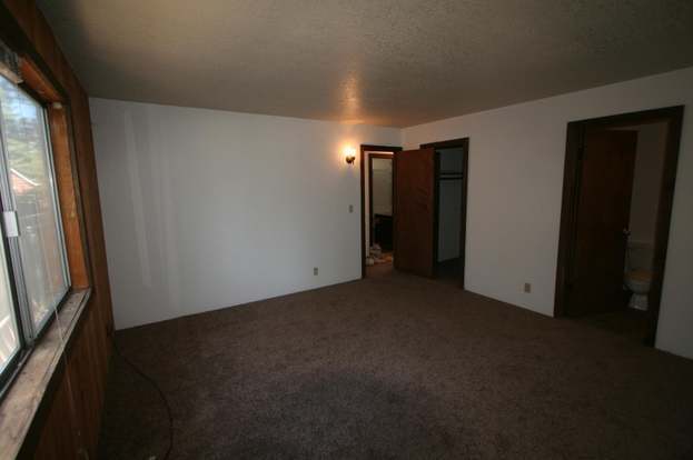 Building Photo - 917 Nana Ave