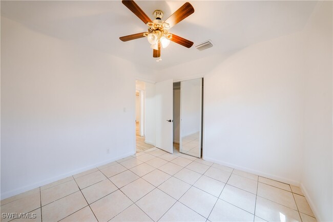 Building Photo - 4512 Normandy Dr