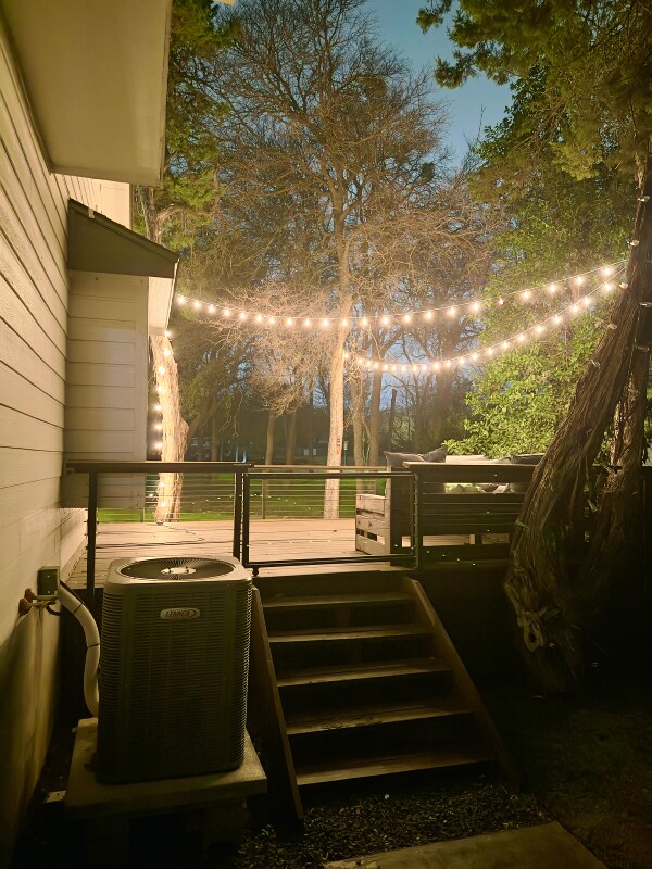 Building Photo - 11719 Bell Ave