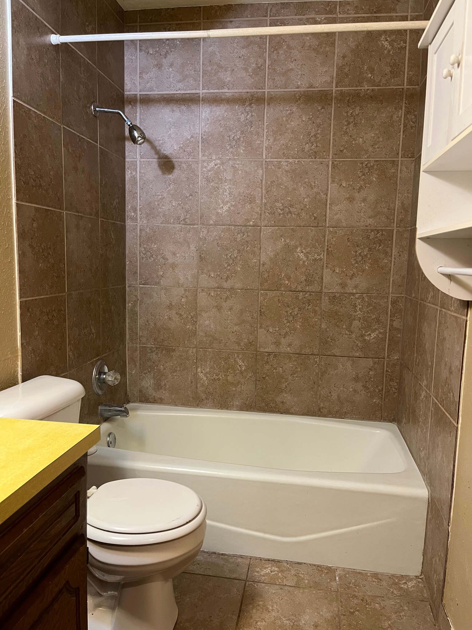 Hall Bath - 702 N Elm St